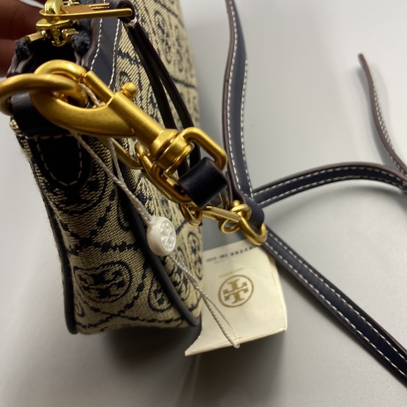 Tory Burch T Monogram Shoulder Bag - Picture 6 of 7